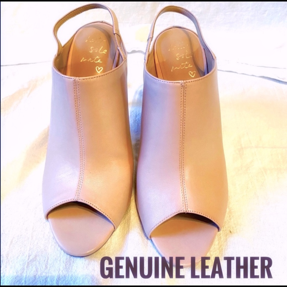 Genuine Leather! Banana Republic Blush Heels